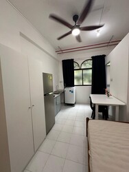 Sims Avenue (D14), Apartment #561525541